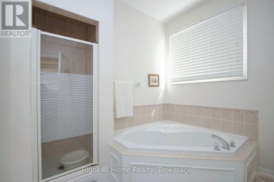 2096 STORNOWAY STREET Oshawa (Kedron) Ontario photo 20