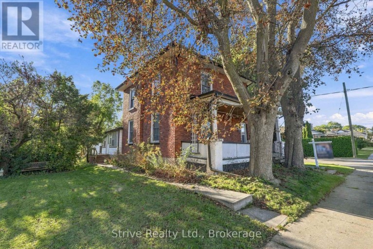 72 ELGIN STREET, Clarington (Bowmanville), Ontario, L1C3E1