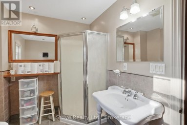 72 ELGIN STREET Clarington (Bowmanville) Ontario photo 31