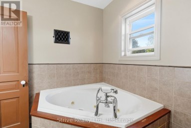 72 ELGIN STREET Clarington (Bowmanville) Ontario photo 32