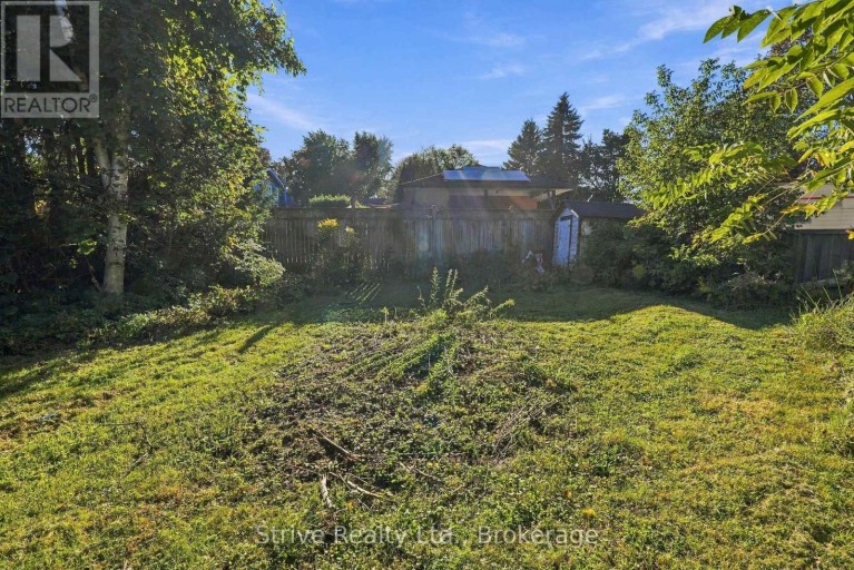 72 ELGIN STREET, Clarington (Bowmanville), Ontario, L1C3E1