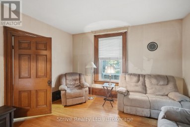72 ELGIN STREET Clarington (Bowmanville) Ontario photo 7