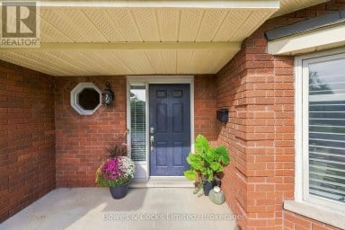 1357 HETHERINGTON DRIVE Peterborough (Northcrest Ward 5) Ontario photo 3