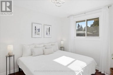 398 APPLEGROVE AVENUE Peterborough (Northcrest Ward 5) Ontario photo 17