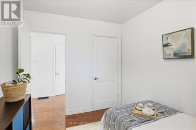 398 APPLEGROVE AVENUE Peterborough (Northcrest Ward 5) Ontario photo 24