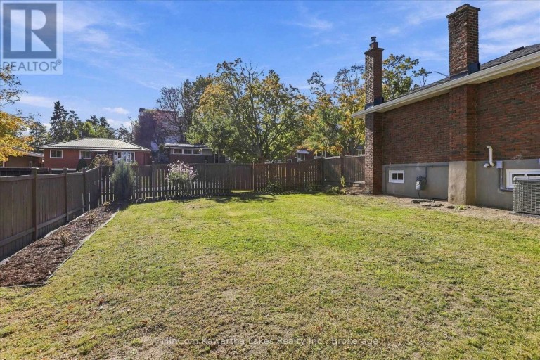 398 APPLEGROVE AVENUE, Peterborough (Northcrest Ward 5), Ontario, K9H5L7
