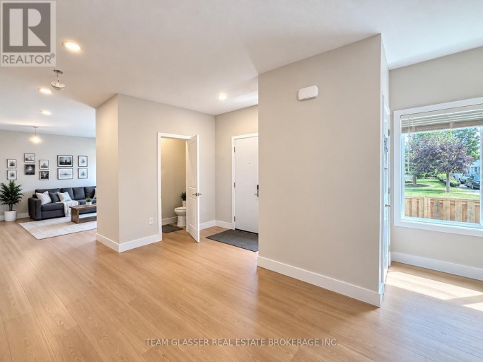 143 MARCONI COURT, London East (East A), Ontario, N5V0C9