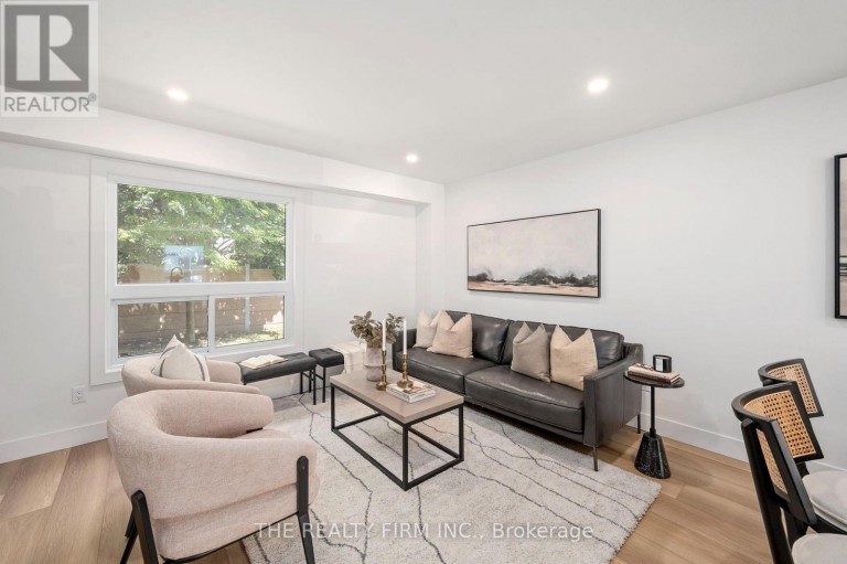 11 - 1786 ATTAWANDARON ROAD, London North (North F), Ontario, N6G3N1
