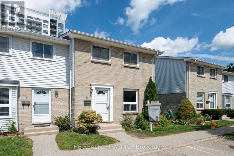 11 - 1786 ATTAWANDARON ROAD, London North (North F), Ontario, N6G3N1