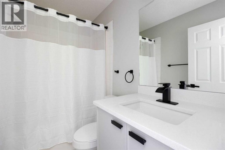 134 Rattlepan Creek Crescent, Fort McMurray, Alberta, T9K2V3