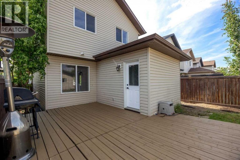 134 Rattlepan Creek Crescent, Fort McMurray, Alberta, T9K2V3
