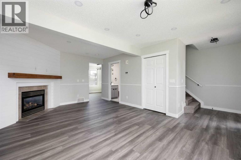 134 Rattlepan Creek Crescent, Fort McMurray, Alberta, T9K2V3