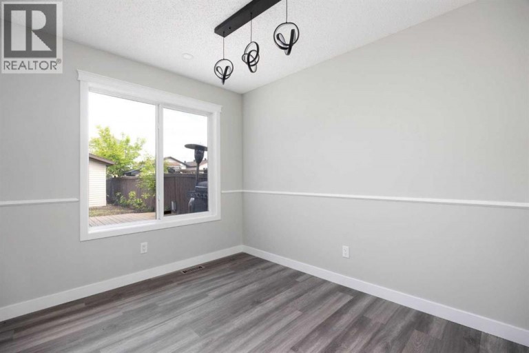 134 Rattlepan Creek Crescent, Fort McMurray, Alberta, T9K2V3