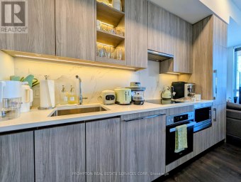 601 - 27 MCMAHON DRIVE Toronto (Bayview Village) Ontario photo 2