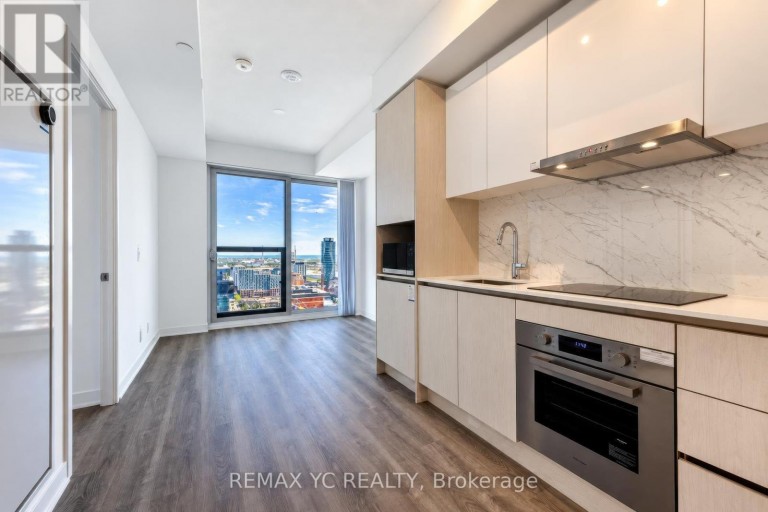 3005 - 180 FRONT STREET E, Toronto (Moss Park), Ontario, M5A0K9