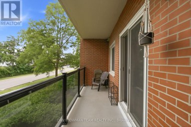 204 - 131 TAUNTON ROAD E Oshawa (Centennial) Ontario photo 22