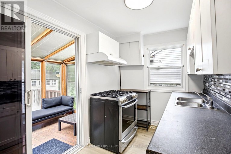 24 GEORGE STREET, Ajax (Central), Ontario, L1S1S5