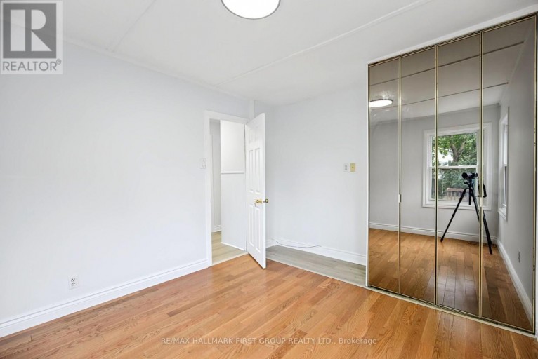 24 GEORGE STREET, Ajax (Central), Ontario, L1S1S5