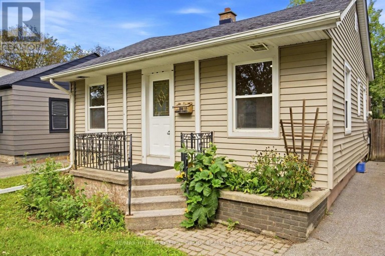 24 GEORGE STREET, Ajax (Central), Ontario, L1S1S5