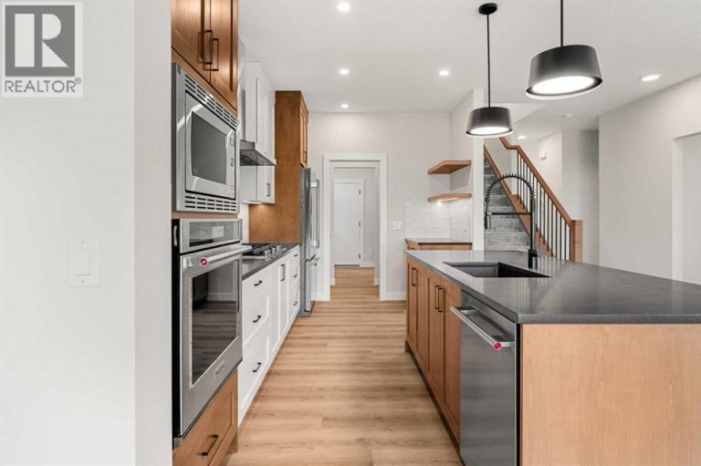 81 Osprey Hill Way SW, Calgary, Alberta, T3B6S2