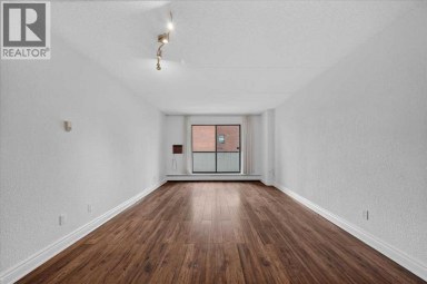 402, 735 12 Avenue SW Calgary Alberta photo 16