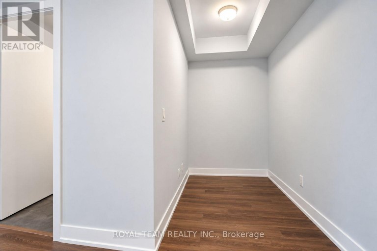 536 - 9471 YONGE STREET, Richmond Hill (South Richvale), Ontario, L4C1V4