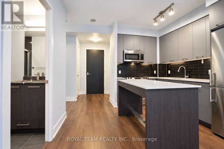 536 - 9471 YONGE STREET, Richmond Hill (South Richvale), Ontario, L4C1V4