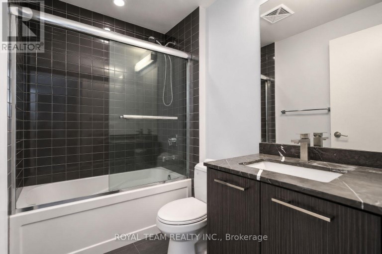 536 - 9471 YONGE STREET, Richmond Hill (South Richvale), Ontario, L4C1V4