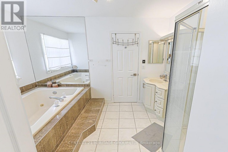 62 GREENCROFT CRESCENT, Markham (Unionville), Ontario, L3R3Y5