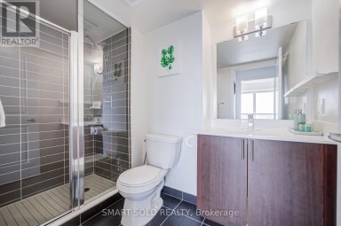 309 - 75 NORMAN BETHUNE AVENUE Richmond Hill (Beaver Creek Business Park) Ontario photo 29