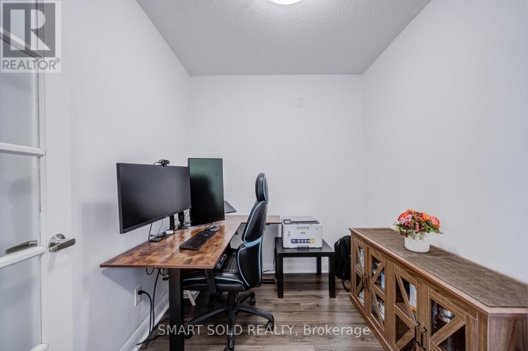 309 - 75 NORMAN BETHUNE AVENUE, Richmond Hill (Beaver Creek Business Park), Ontario, L4B0B6