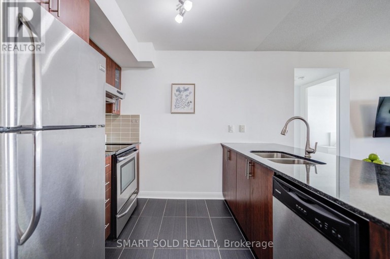 309 - 75 NORMAN BETHUNE AVENUE, Richmond Hill (Beaver Creek Business Park), Ontario, L4B0B6