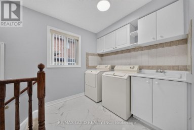 24 QUINTESSA TRAIL Brampton (Sandringham-Wellington) Ontario photo 15