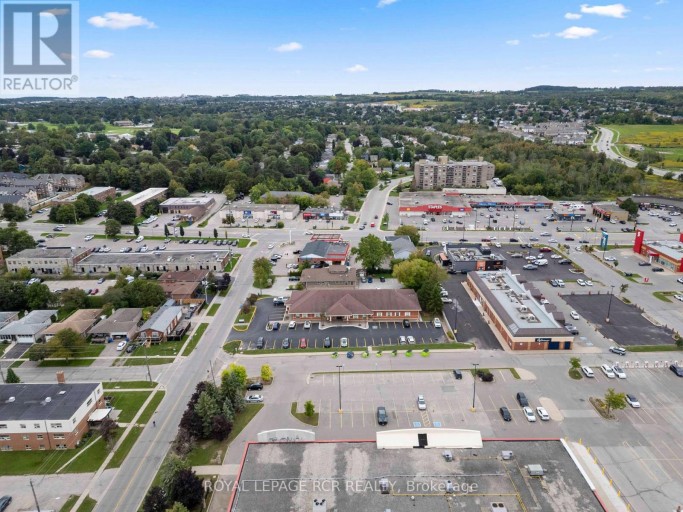 14 FIFTH AVENUE, Orangeville, Ontario, L9W1G2