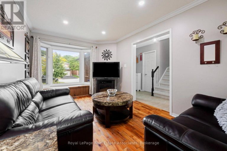 67 SMITH DRIVE, Halton Hills (Georgetown), Ontario, L7G5S7