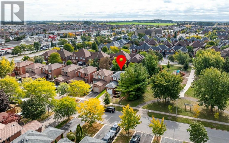 67 SMITH DRIVE, Halton Hills (Georgetown), Ontario, L7G5S7