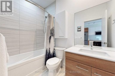 109 - 120 CARRICK TRAIL Gravenhurst (Muskoka (S)) Ontario photo 10