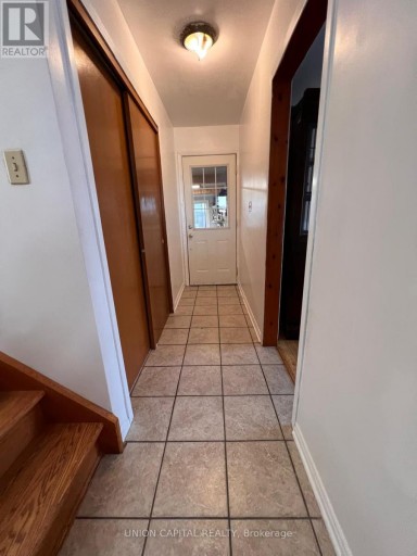 2 SHETLAND CRESCENT, St. Catharines (E. Chester), Ontario, L2P3P7