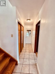 2 SHETLAND CRESCENT St. Catharines (E. Chester) Ontario photo 7