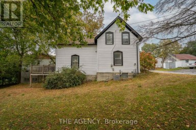 16 ELKS STREET Prince Edward County (Picton Ward) Ontario photo 2