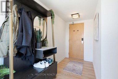 1124 - 36 BLUE JAYS WAY Toronto (Waterfront Communities) Ontario photo 4