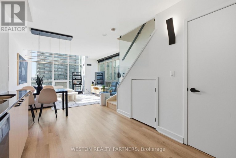 1124 - 36 BLUE JAYS WAY, Toronto (Waterfront Communities), Ontario, M5V3T3