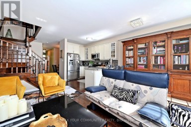 30 SPRUCE PINE CRESCENT Vaughan (Patterson) Ontario photo 3
