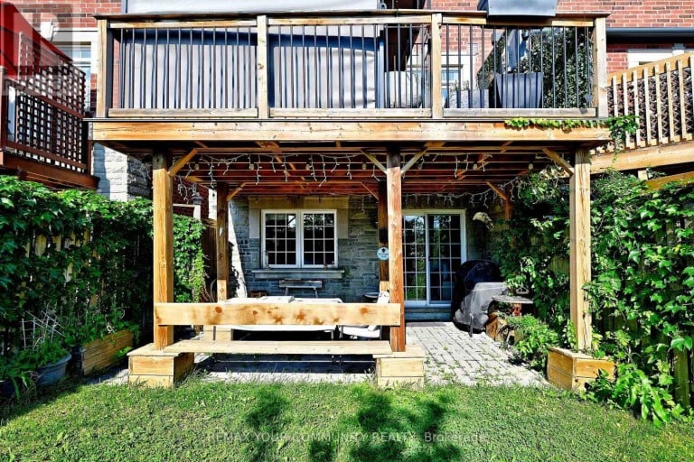 30 SPRUCE PINE CRESCENT, Vaughan (Patterson), Ontario, L6A4T3