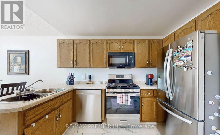 13 - 9 WENTWORTH DRIVE, Grimsby (Grimsby East), Ontario, L3M5H9