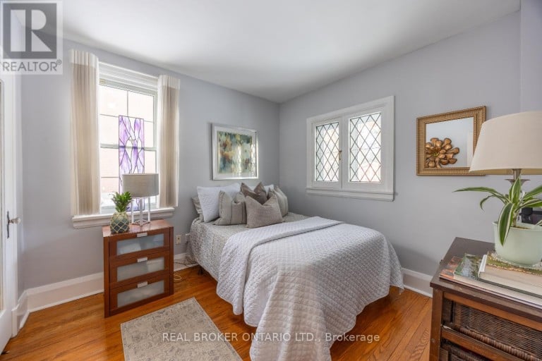 18 CONCESSION STREET W, Clarington (Bowmanville), Ontario, L1C1Y5