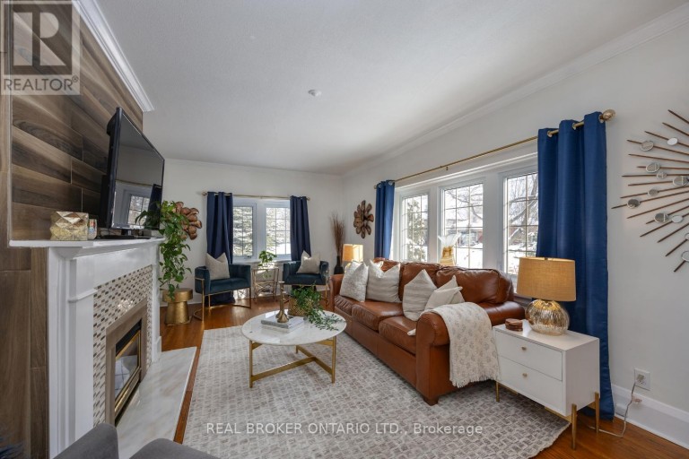 18 CONCESSION STREET W, Clarington (Bowmanville), Ontario, L1C1Y5