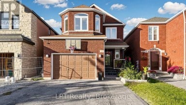 18 TAWN CRESCENT S Ajax (Central) Ontario photo 1