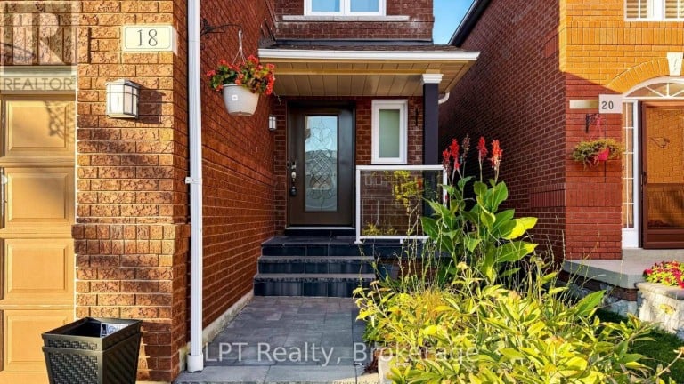 18 TAWN CRESCENT S, Ajax (Central), Ontario, L1Z1J1