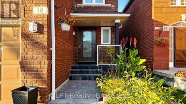 18 TAWN CRESCENT S Ajax (Central) Ontario photo 2
